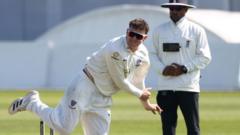 Sussex drop six catches as Leics are bowled out