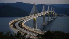 Peljesac bridge: Croatia finally open bridge Chinese build