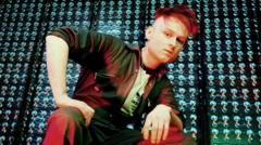 UK Eurovision act Sam Battle, also known as Look Mum No Computer, prepares for the international music competition.