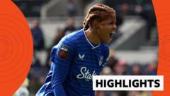 Everton climb the table with late win over Tottenham