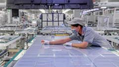 Trump imposes 15% tariff on key chip and solar panel material