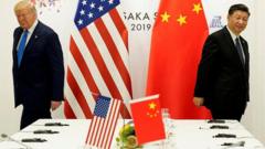 China retaliates against US tariffs - but it also wants to talk