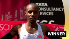 Kenya's Sawe wins men's London marathon on debut