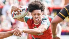 Cornwall sign Hunslet winger Dyer-Dixon