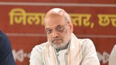 अमित शाह ने बस्तर के हर आदिवासी परिवार को एक गाय और भैंस देने की बात कही