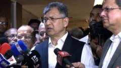সরকার রাষ্ট্রপতিকে পদত্যাগ করতে বলেনি: স্বরাষ্ট্রমন্ত্রী সালাহউদ্দিন আহমদ