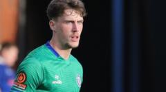 Barrow sign Sheff Wed goalkeeper Barrett