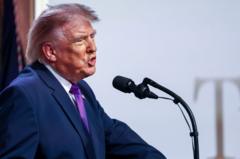 ترامپ از لغو دستور حله نظامی به علت «نزدیک شدن» به توافق با ایران خبر داد