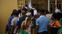 Pipo wey dey try collect dia PVC for Lagos