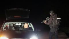 Sırp polisi, olay sonrası kontrol altına alınan alanda kontrol noktaları oluşturdu