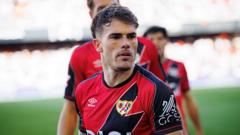 Chelsea nearing deal for Rayo defender Chavarria