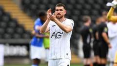 Hull's £10m bid for Swansea's Vipotnik 'pathetic'