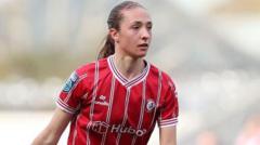 Man City sign Bristol City defender Layzell