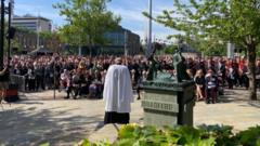 Service marks 40 years since Bradford City fire