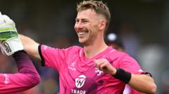 Seamer Meredith agrees new Somerset deal for 2025