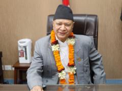 सरकारी विद्यालय नखुलेपछि अभिभावकहरू चिन्तित