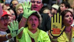 Protesters in Israel intensify pressure against plan to expand Gaza war