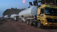 Niger revokes licences of tanker drivers who refuse to go Mali amid jihadist blockade
