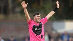 Overton signs new three-year deal with Somerset