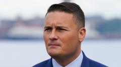 Wes Streeting orders review to end 'toxic' row over NHS physician associates