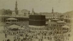 Mekke'ye girmek için Müslüman olan Avrupalı 'casus' Kâbe'nin tarihi fotoğraflarını nasıl çekti?  