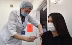 Кыргызстанда бүгүнкү күнгө карата калктын 54% вакцинанын биринчи дозасын, 45% экинчи дозасын алды