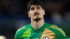 Goalkeeper Kovacevic signs for Norwich