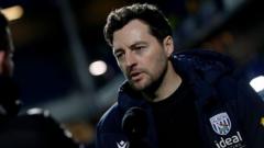 'Far too passive' - Mason