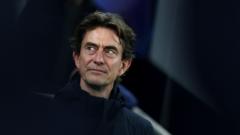 'Good signs' or just buying time? Spurs remain divided on Frank future