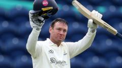 Ingram leads Glamorgan to respectability against Yorkshire