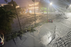Typhoon bursts Taiwan lake as  strongest storm barrels towards China