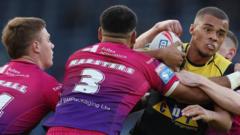 Huddersfield edge out Cas at Magic Weekend