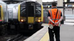 Train drivers accept pay deal to end strike action