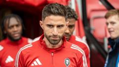 How Is Veteran Borini Embracing His New Role at Salford?