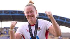 Four-try Packer 'doesn't go away' as England set up Grand Slam decider