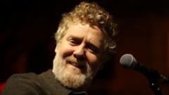 Public wake to be held for musician Glen Hansard