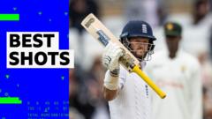 Duckett's 140 puts England in charge of Zimbabwe Test