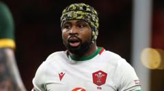 Tshiunza hopes Sale move will not end Wales chances 