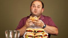 सतत खाण्याचा आजार म्हणजेच ‘बिंज इटिंग डिसॉर्डर’ (Binge eating disorder) 