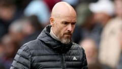 Under-pressure Ten Hag returns to Man Utd training