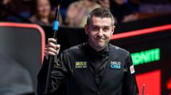 O’Sullivan and Selby ease into last 16 at Crucible