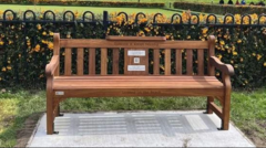 Mental health bench unveiled 'to give hope'