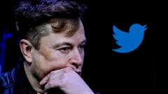 Foto Elon Musk di samping logo Twitter
