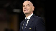 Infantino, yönetim toplantısının ardından FIFA başkanlığını sürdürdü