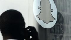 Nude 'Snapchat images' put online by hackers - BBC News