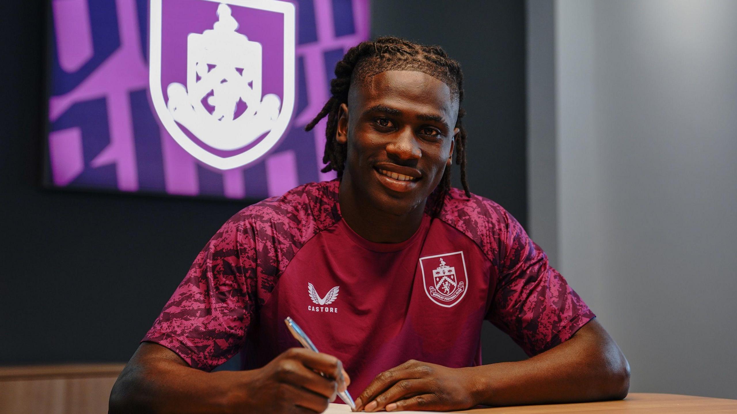 Burnley winger Loum Tchaouna