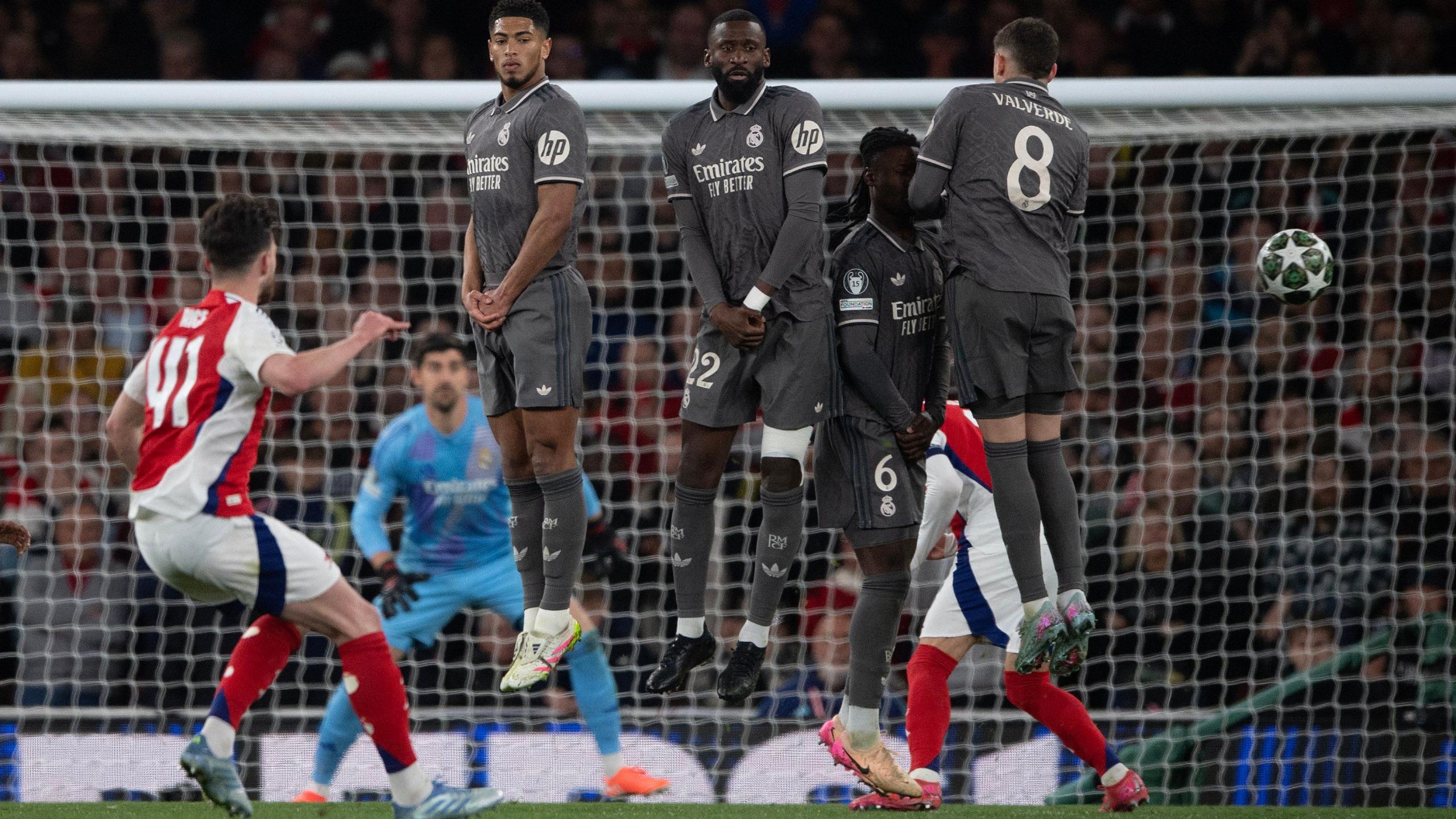 Declan Rice scores a free-kick