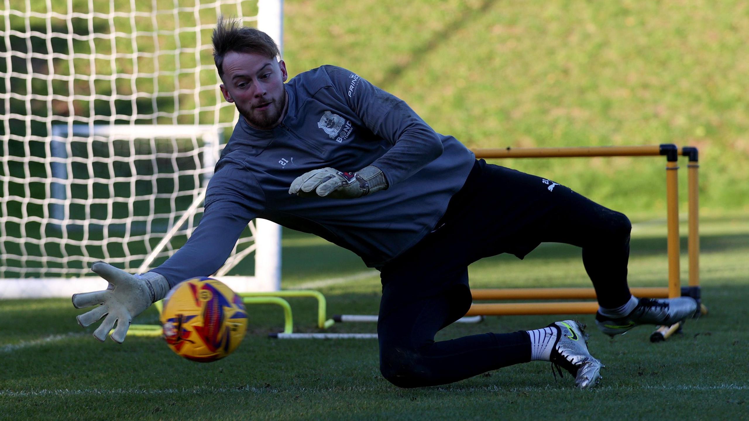 Conor Hazard in training.