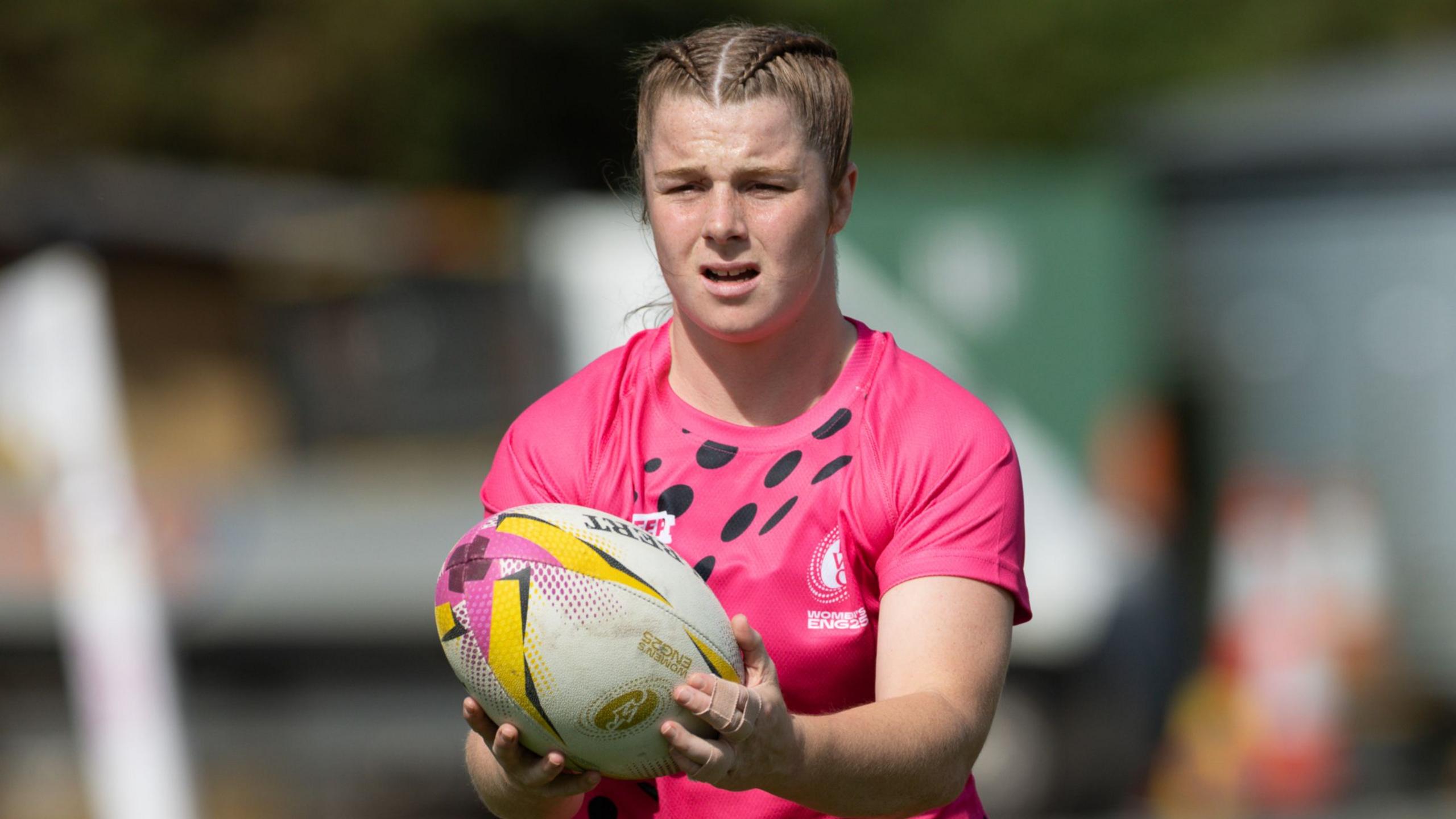 Kate Williams warms up