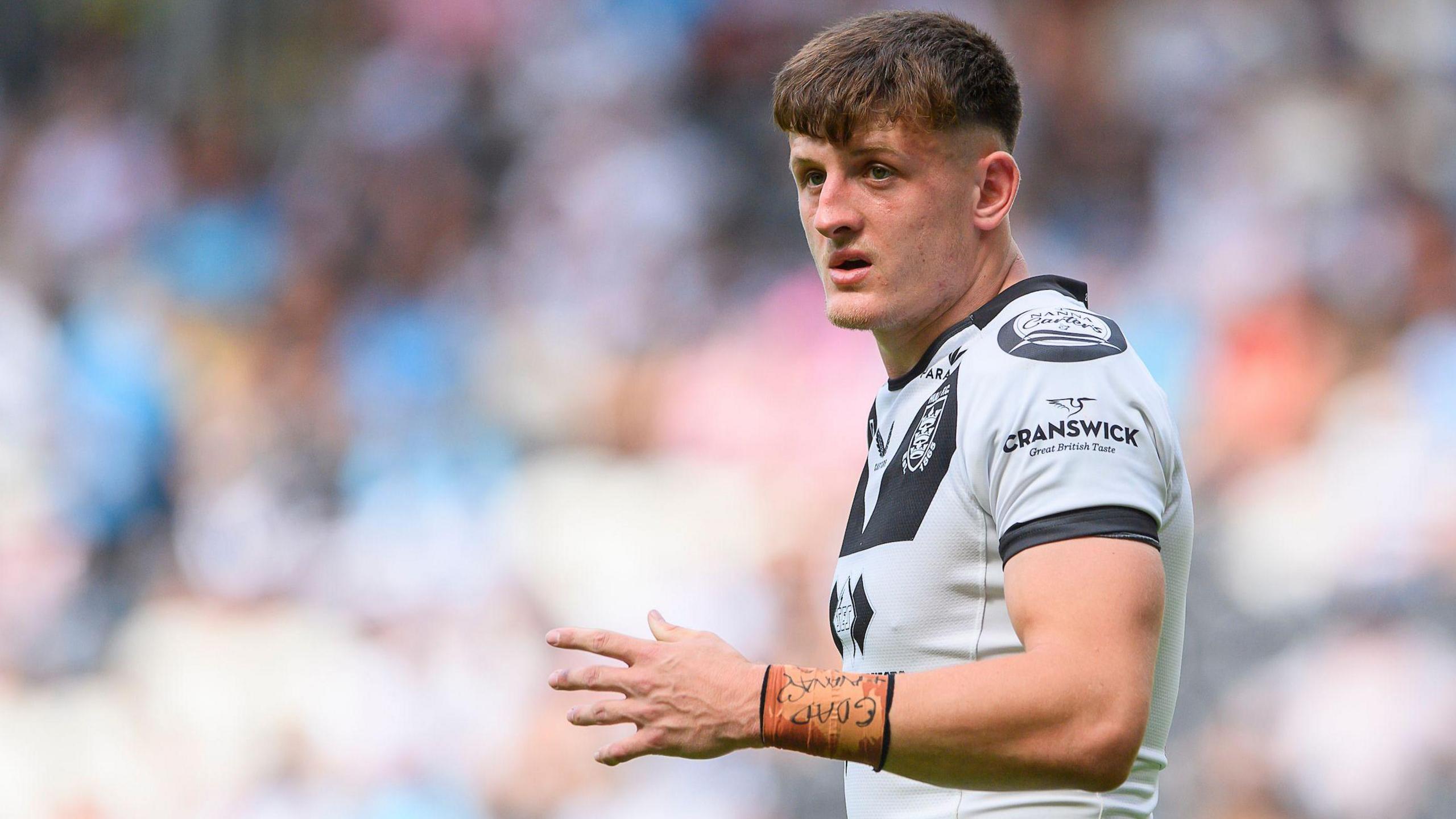 Davy Litten in action for Hull FC